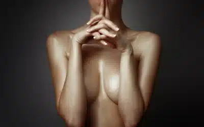 Think Breast Implants Are Too Big For You? New Trends Might Change Your Mind